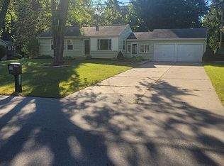 2433 Irene Ave SE, Grand Rapids, MI 49546