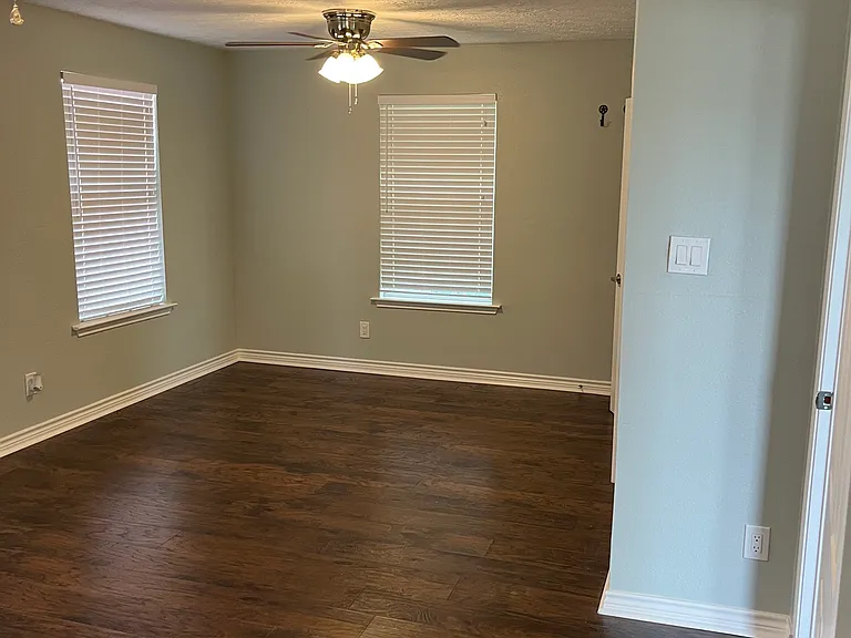 4411 Morrow St — Photo 19