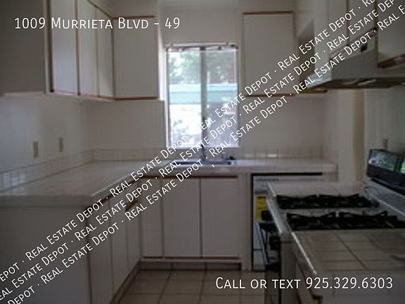 3rd image of 1009 Murrieta Blvd APT 49