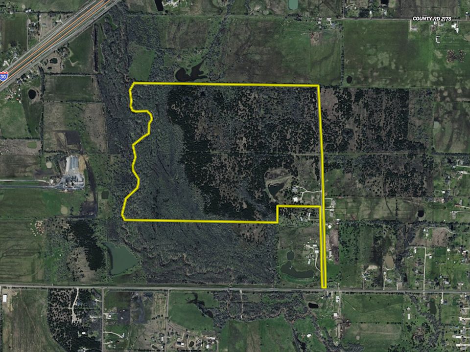 1st image of 3412 Private Road 2173