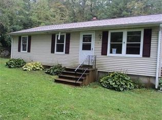 13 Town Farm Rd, Brookfield, MA 01506