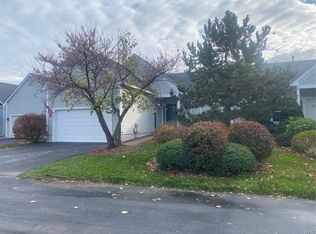 5212 Hook Cir, Jamesville, NY 13078