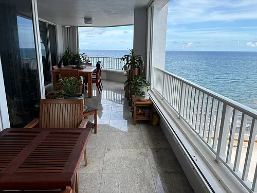 1340 S Ocean Blvd Photo 1
