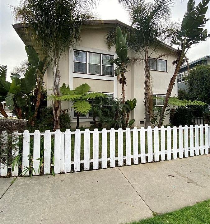 1st image of 12001 Lamanda St #2