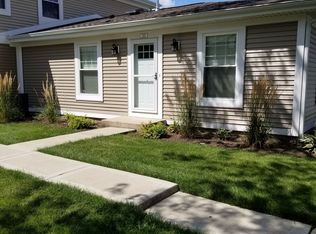 323 Somerset Ln #323, Vernon Hills, IL