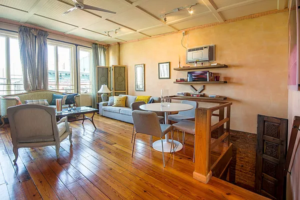 Rented by Compass | media 28