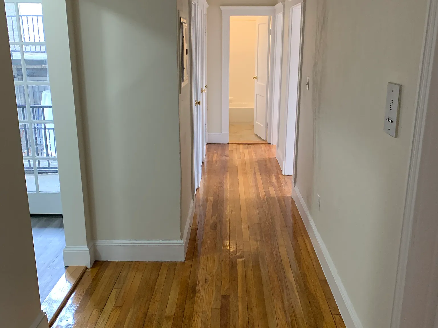 2 bed, 900 sqft, $2,950 — Photo 4
