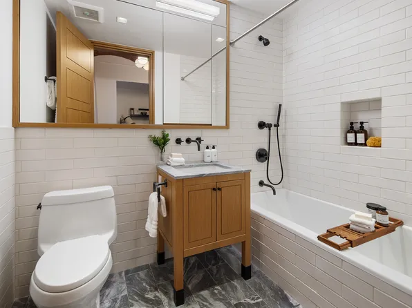 36 Bleecker Street image 14 of 19