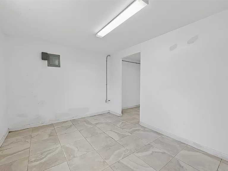 9322 Limestone Ranch Ln — Photo 27
