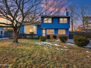 19 Oak Ridge Pkwy, Toms River, NJ 08755