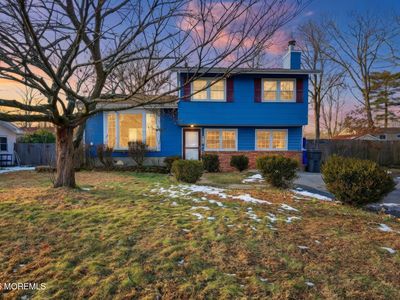 19 Oak Ridge Parkway, Toms River, NJ, 08755