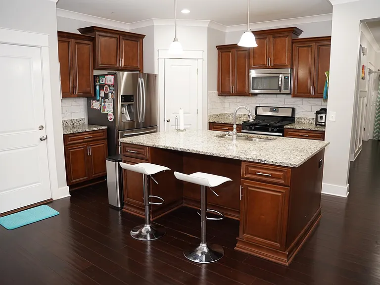 1037 Ryecroft Ln — Photo 14