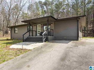 1890 Rex Lake Rd, Leeds, AL 35094