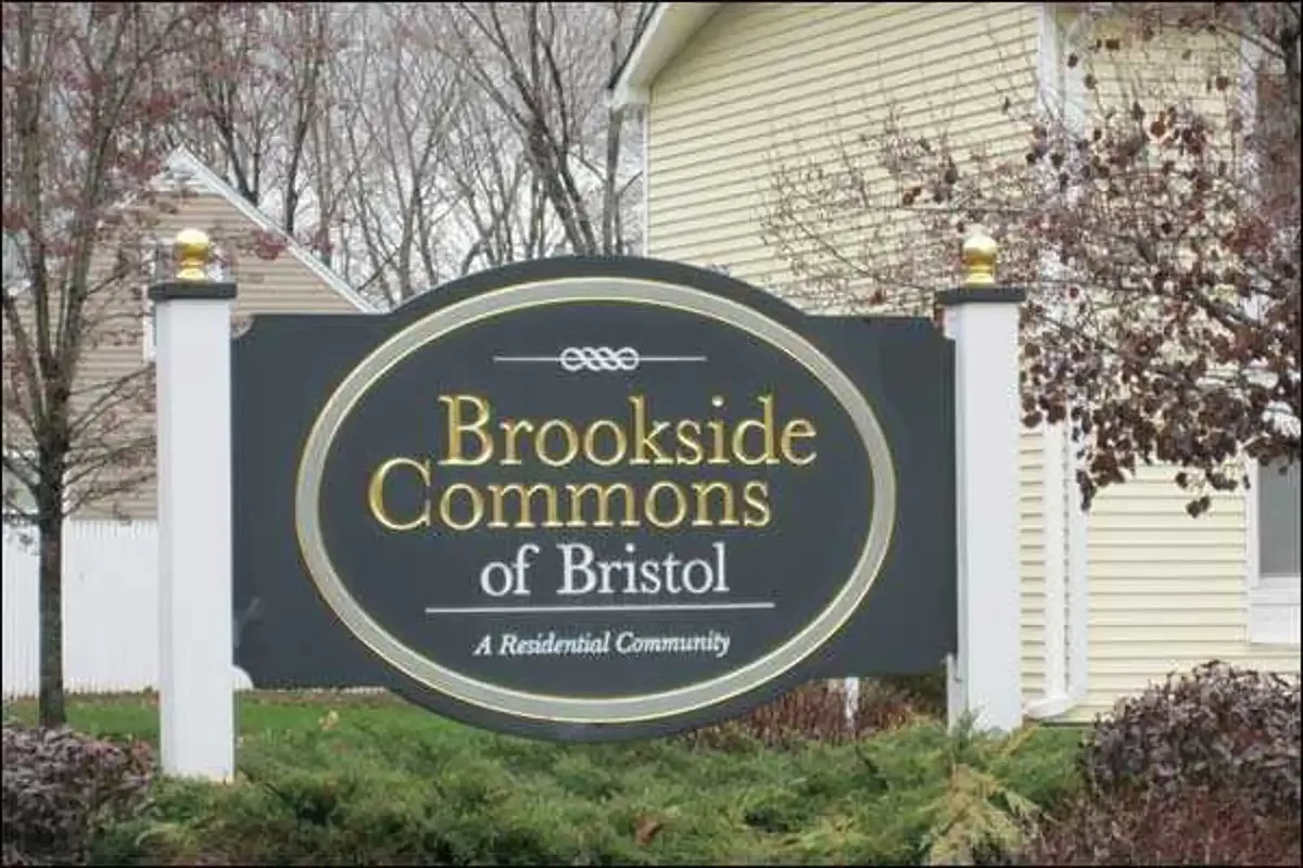 Building Photo - Brookside Commons