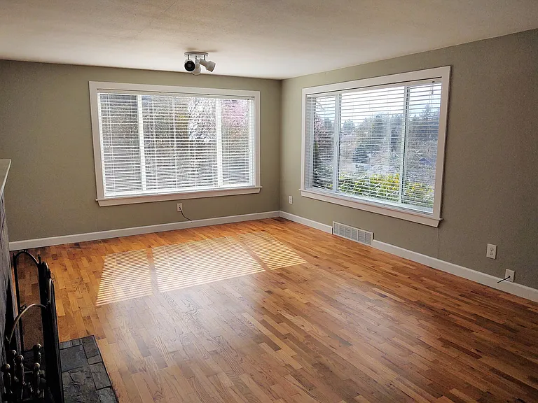 SW facing living room
