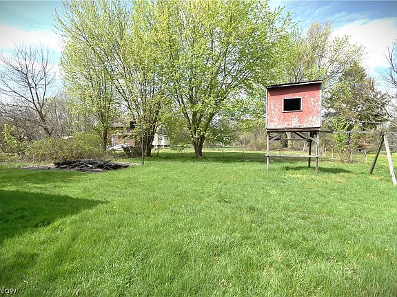 3rd image of 1612 Jacobs Rd