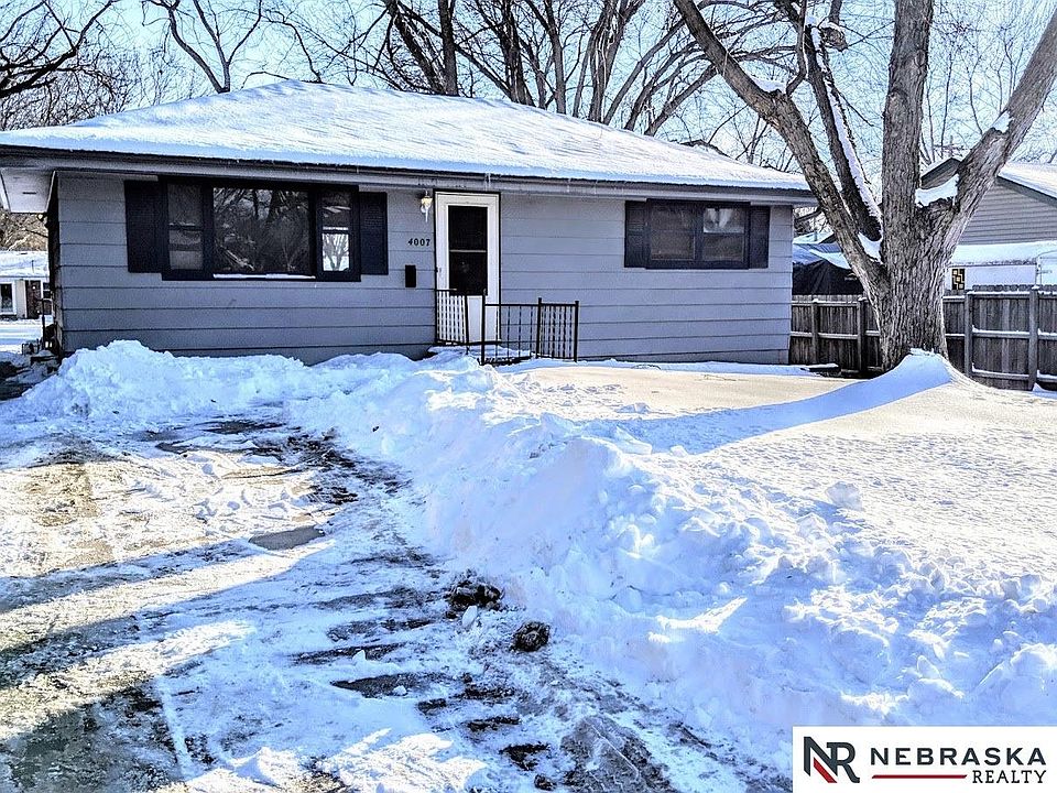 1st image of 4007 Pioneers Blvd
