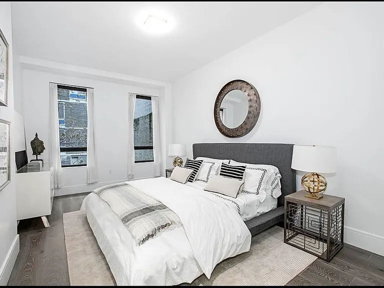 231 W 26th St #6 — Photo 6