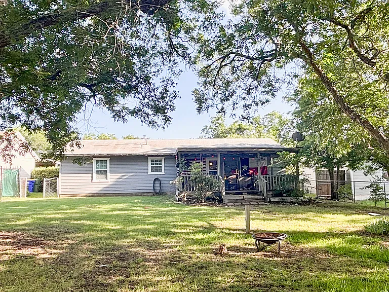 8508 Quebec Dr — Photo 19