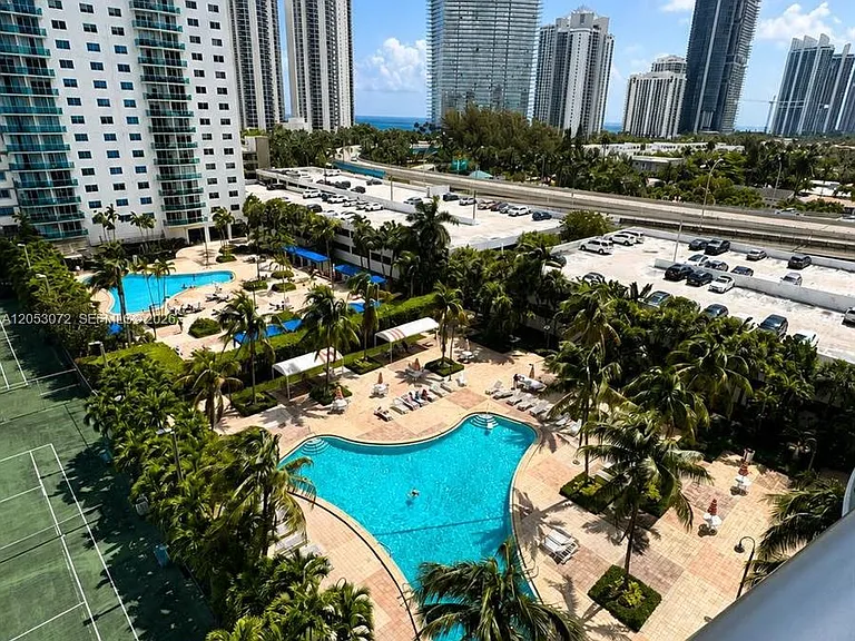 19380 Collins Ave #910 — Photo 8