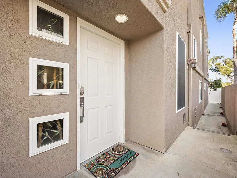 5123 Brighton Ave #B — Photo 4