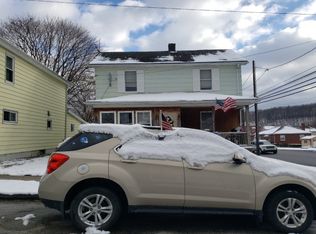 300 8th St, Windber, PA 15963