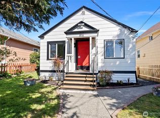 816 8th St #1, Bremerton, WA 98337