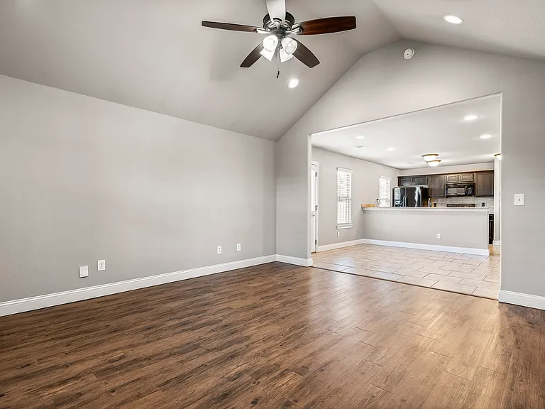 3803 SW Capstone Ave — Photo 2