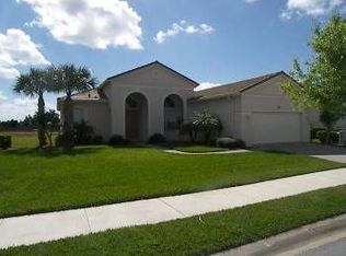 527 SW Lake Manatee Way, Port Saint Lucie, FL 34986