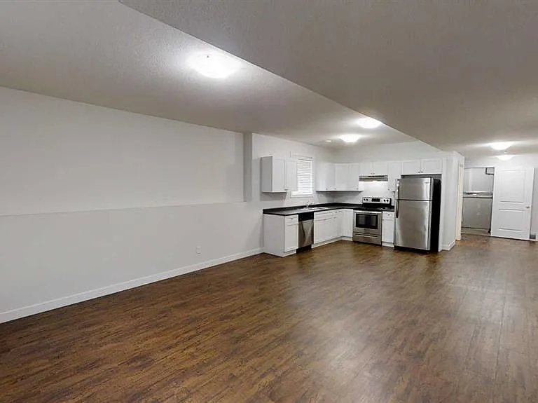 9717 112th Ave #B — Photo 2