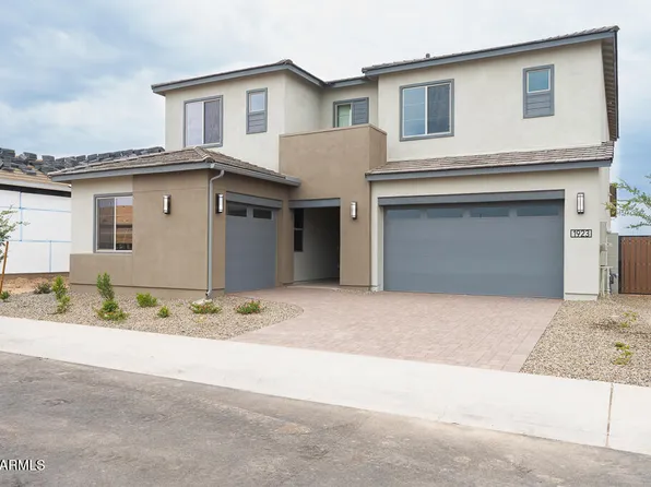 1923 E Empeltre Road, San Tan Valley, AZ 85140