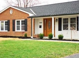 3068 Edgefield Rd, Columbus, OH 43221