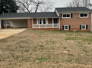 123 Campton Cir, Inman, SC 29349