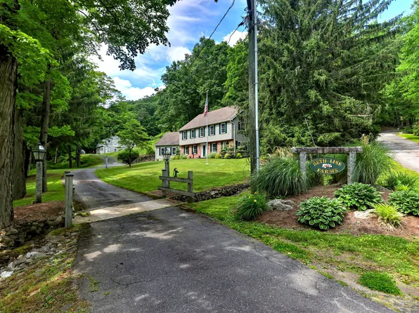 1144 Amity Road, Bethany, CT 06524