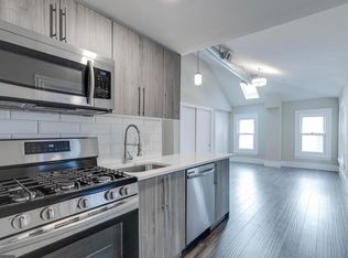 1705 Spruce St #5, Philadelphia, PA 19103