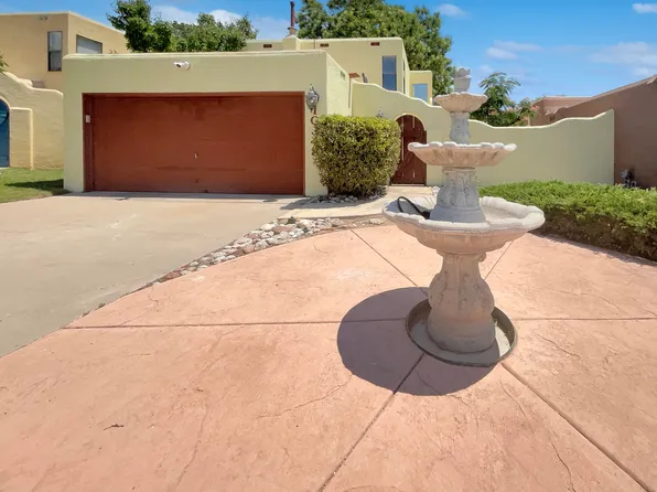 10348 Cueva Del Oso NE, Albuquerque, NM 87111
