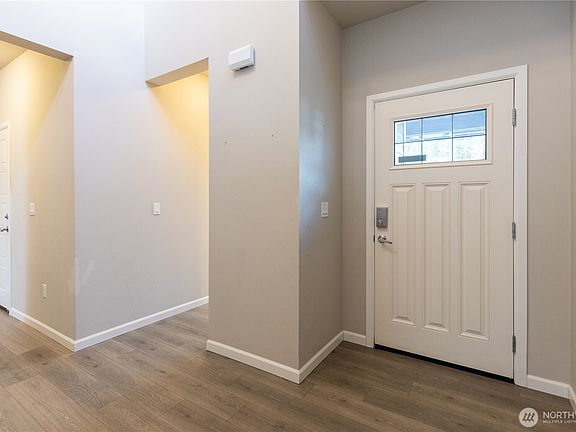 3rd image of 9977 Jackson Street SE
