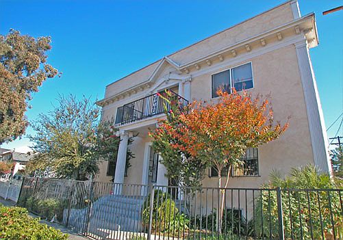Building Photo 3
