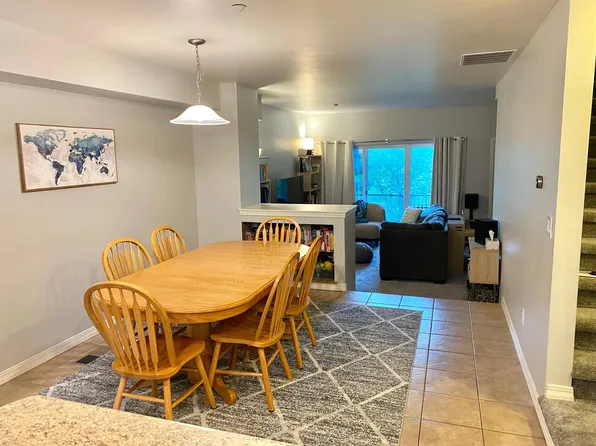 1140 Carbon Jct APT 42, Durango, CO 81301