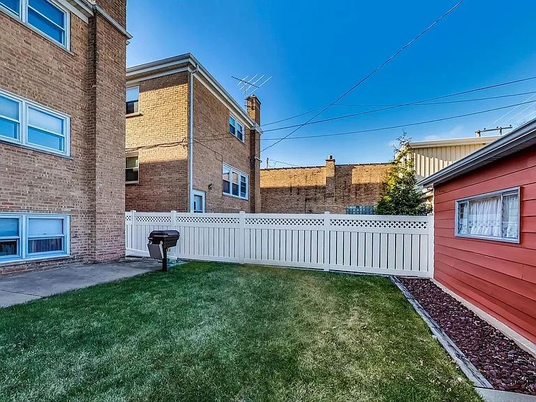 6430 W Gunnison St #1 — Photo 16