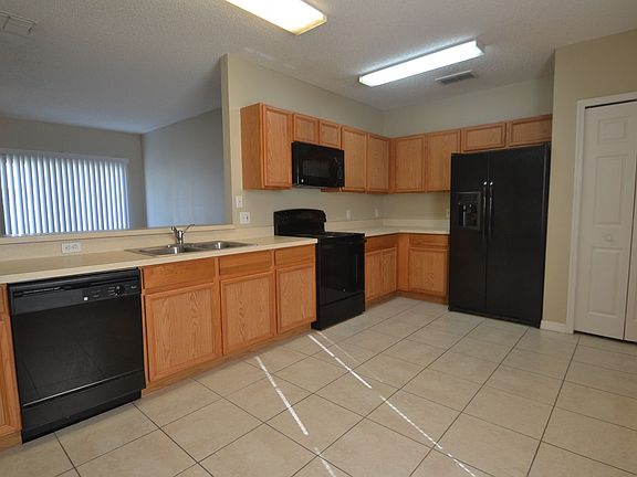 5th image of 1119 Roan Ct