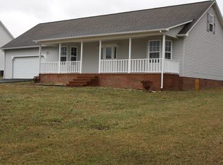 135 Stephanie Ln, Baxter, TN 38544