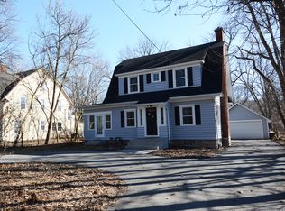 31W755 Army Trail Rd, Wayne, IL 60184