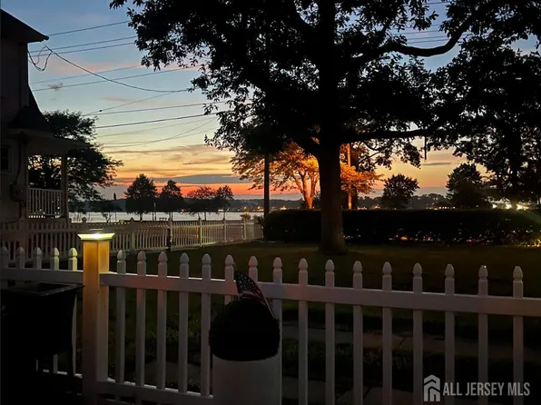 1601 River Rd, Belmar, NJ 07719