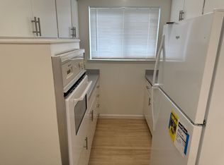 317 Warwick- 270- 1196/2701, Oakland, CA 94610