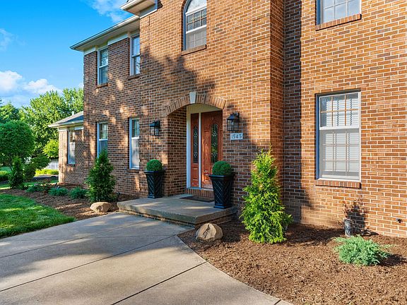 3rd image of 1545 Taylor Ridge Ct