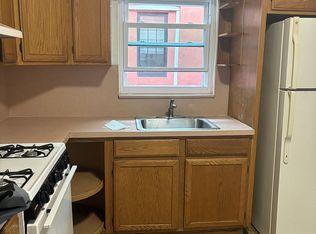 36-10 Ditmars Blvd #3, Astoria, NY 11105