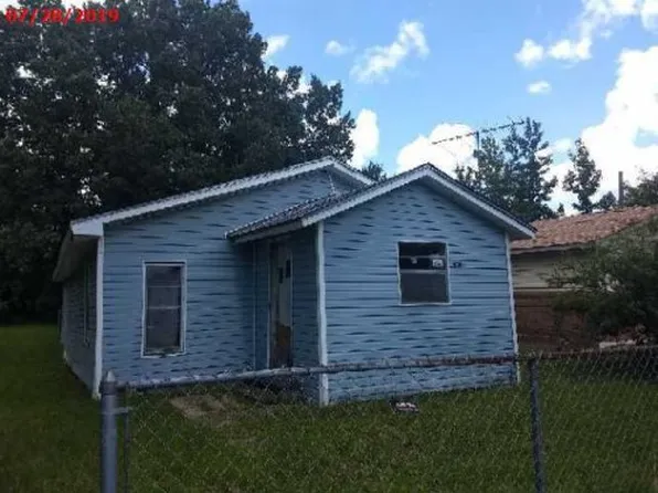 4011 W 11th Ave, Pine Bluff, AR 71603