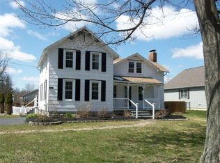 120 New Rd, East Amherst, NY 14051