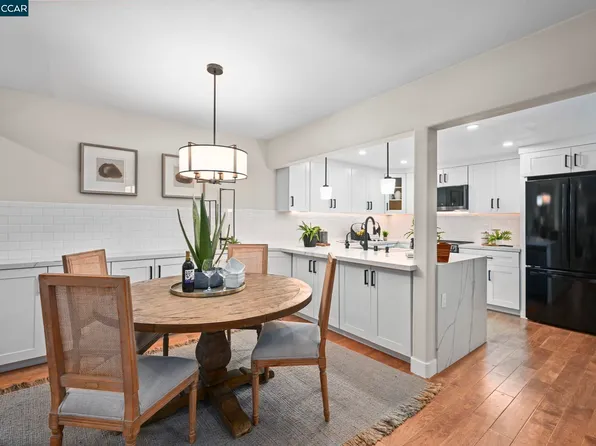 1301 Stanley Dollar Dr APT 2, Walnut Creek, CA 94595